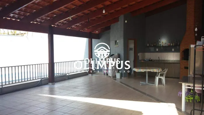 Casa para aluguel, 3 quartos, 2 suítes, 4 vagas, Cidade Jardim - Uberlândia/MG