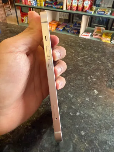 iPhone 13 Rosa