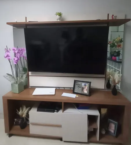 Rack com painel+ namoradeira