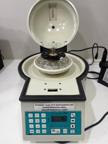 Centrifuga de Tubos 