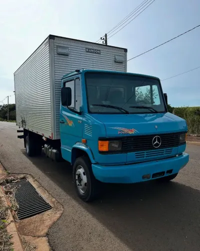 Mercedez Benz 710