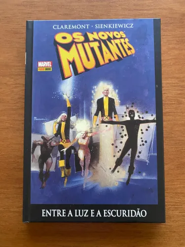 HQ Os novos mutantes: Entre a Luz e a escuridão 