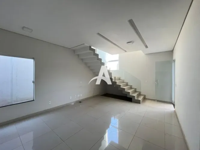 Aluguel Casa LARANJEIRAS