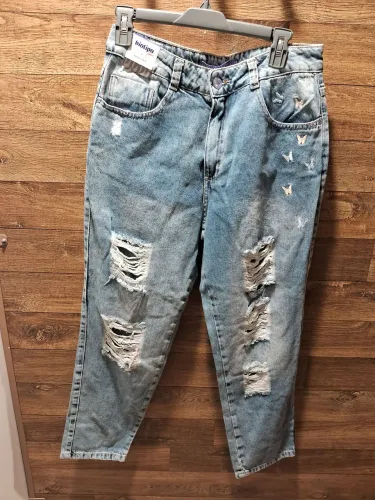 Calça jeans feminino na etiqueta tamanho 40