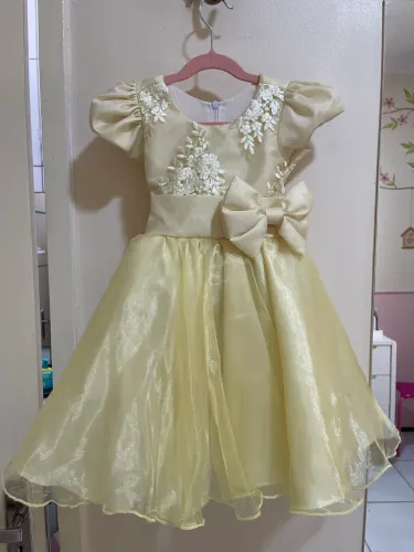 Vestido infantil festa + tiara