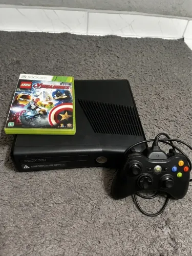 Xbox 360 super slim CONSERVADO!