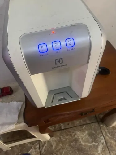 Vendo pru ficador de água