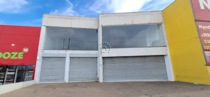 Sobre Loja com 350m² para alugar no bairro Restinga