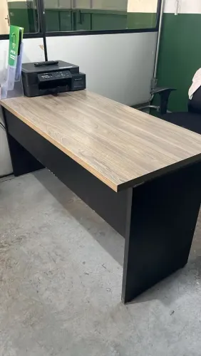 Mesa de escritório