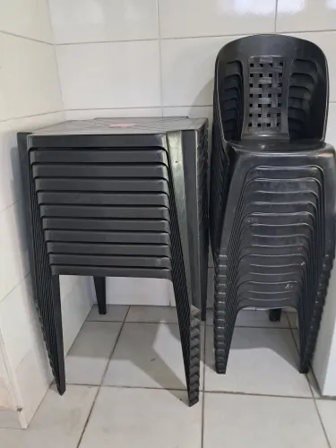 Vendo 10 jogos com cadeiras