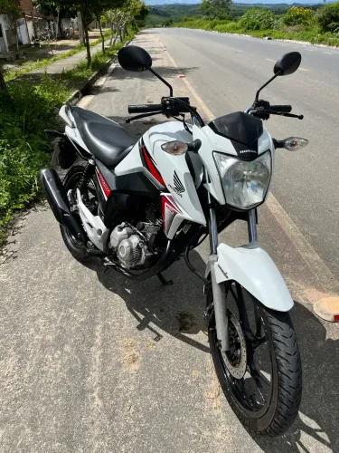 TITAN 160EX BRANCA