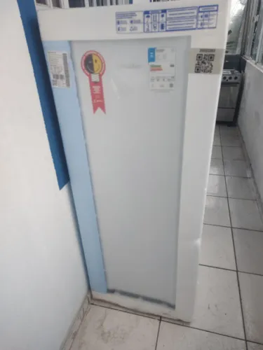 Vendo geladeira nova