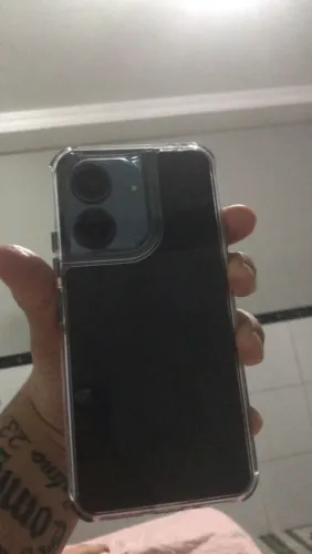 Xiaomi POCO C85 é um celular de entrada focado em bateria de longa duração e tela grande.