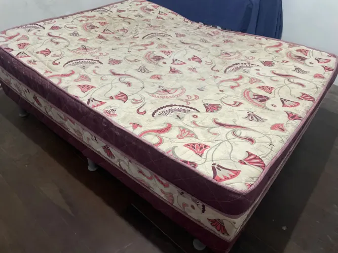 Cama box casal