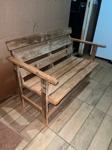 Banco rústico de jardim