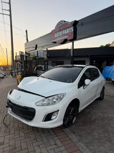 Sucata Peugeot 308 Allure 2.0 16v - 2015 Para retirada de peças