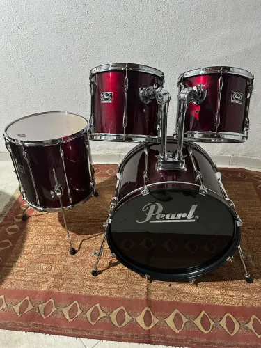 Shell Pack. Bateria Pearl Anos 90 com de tons holders Uni- Lock + Brinde