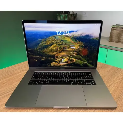 macbook pro 15 i9