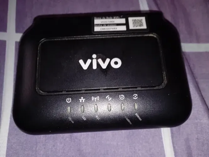 Modem de internet, banda larga, cabo Metálico.