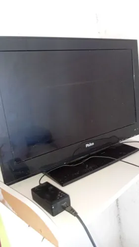 Vendo TV Philco 21 polegadas tela queimada ,