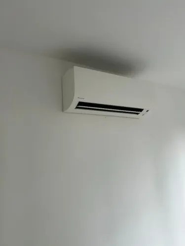 Ar-condicionado bi split DAIKIN 