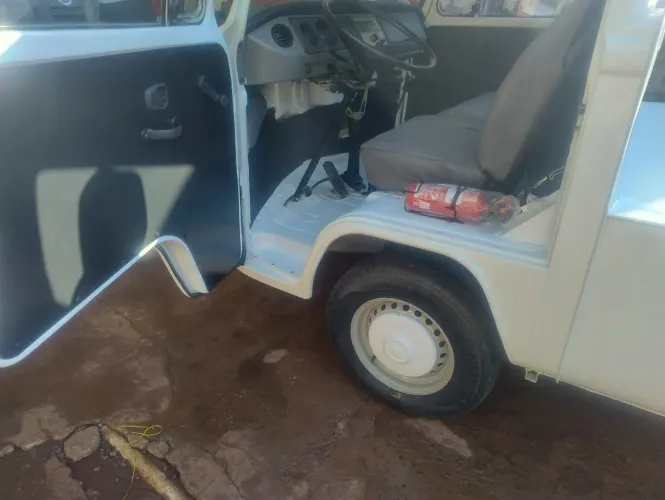 Fiat Uno Vivace/rua 1.0 EVO Fire Flex 8V 5P 2013