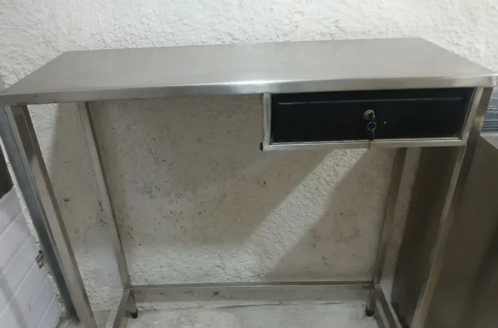 Mesa ,bancada,inox,caixa de dinheiro