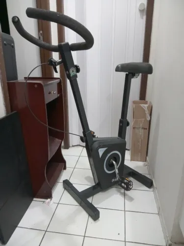 Super portátil! Bicocleta ergométrica Dream Fitness Speed EX 450 