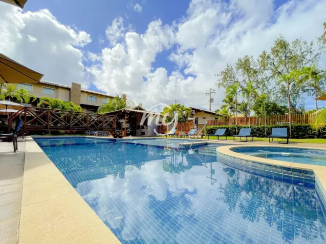 Itacimirim | Village Triplex 118,57m² | 4 Suítes | 2 Vagas| Mobiliado | Praia do Surf