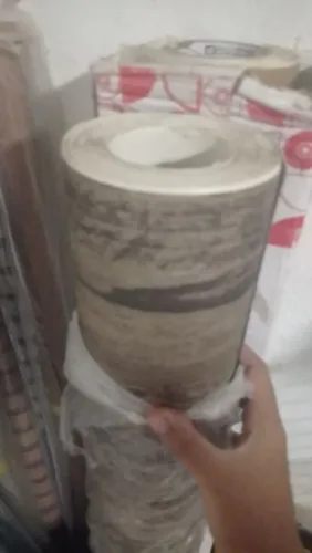 Vendo piso vinílico adesivo altack de alta qualidade