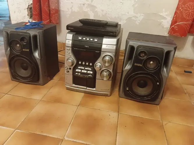 Som aiwa jax pk1 com DVD Sony