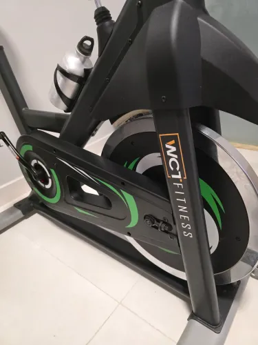 Bicicleta ergometrica roda 20 kg wct fitness