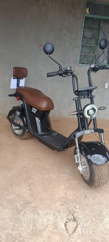 Moto x12