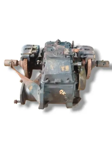 Caixa de transmissao da colheitadeira Massey Ferguson MF6690