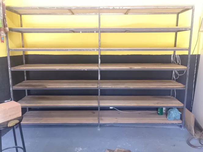 Vende balcão partelheiras e painel