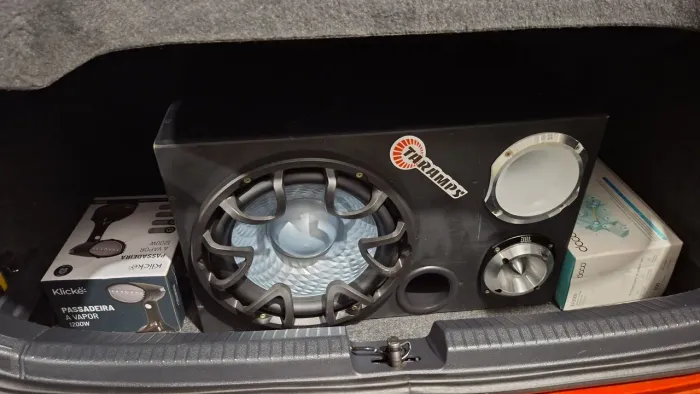 Caixa de Som Automotivo TRIO