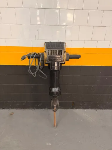Martelete dewalt 30 kg