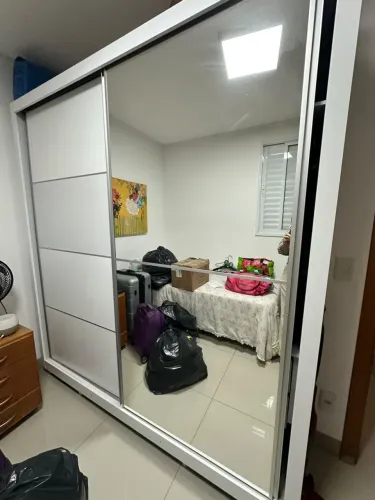 Guarda roupas 