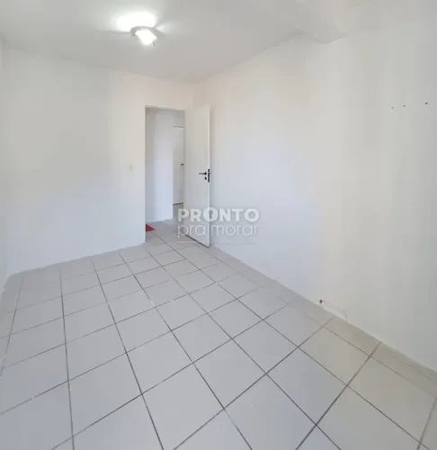 Apartamento com 2 quartos em Piedade