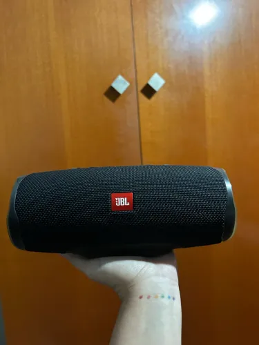 JBL Charge 4
