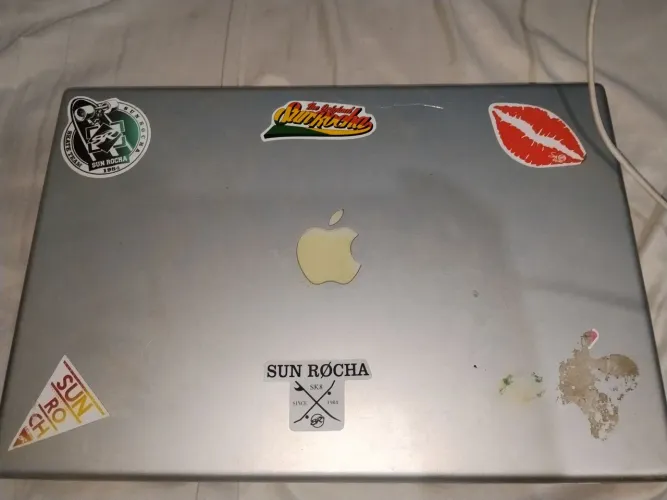 MacBook pro para retirar peças