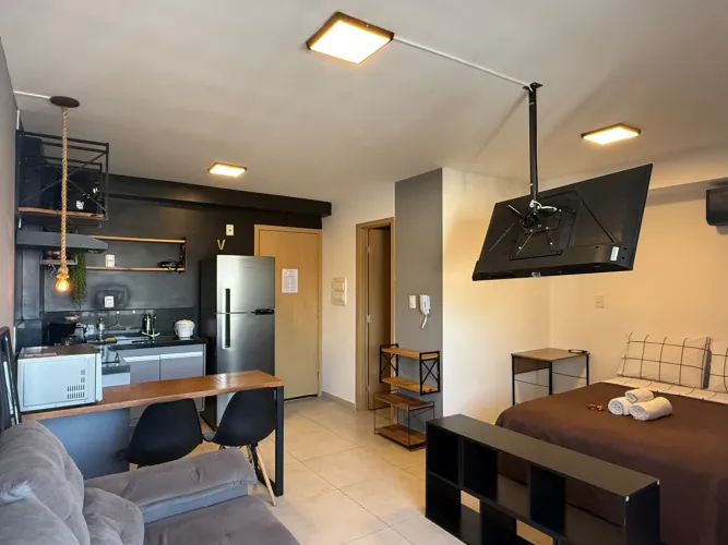 Studio mobiliado para investir ou morar no Centro para venda