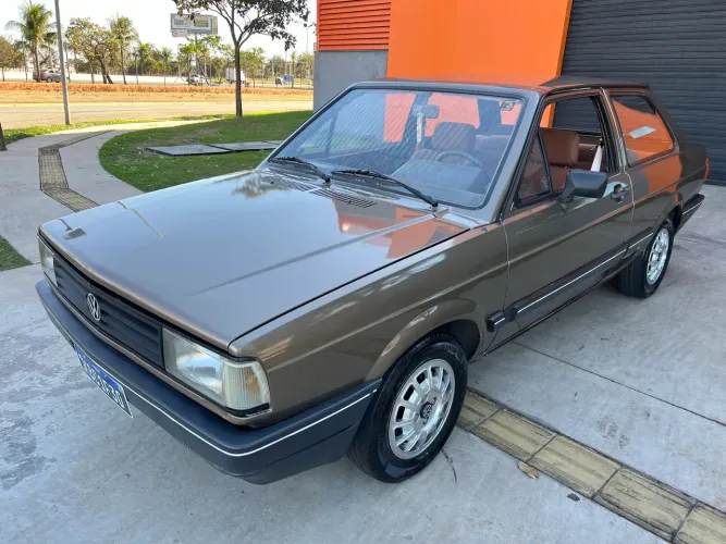 Volkswagen Voyage GL/ Special 1.6/ 1.8 (álcool) 1987