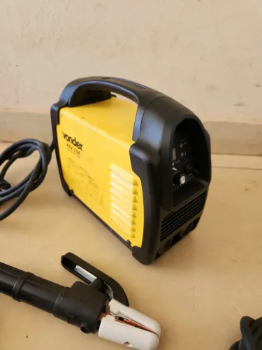 Maquina de solda inversora tig e eletrodo 130A
