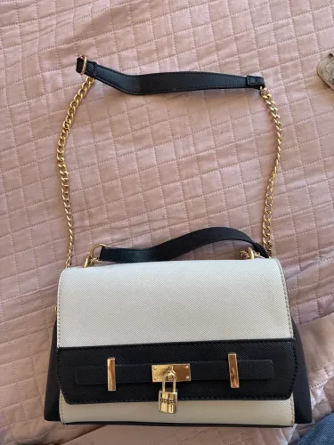Bolsa guess original