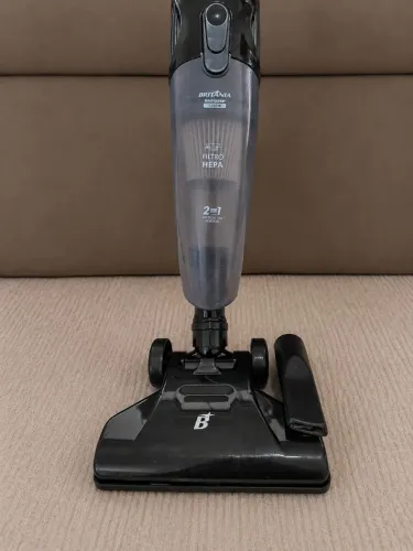 Aspirador de Pó Vertical Britânia Dust Off Turbo BAS1250P - 1250W (2 em 1)