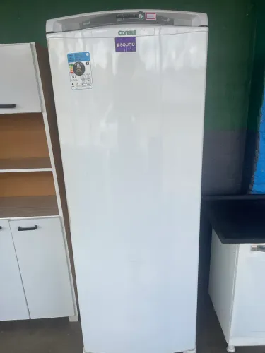 Vendo geladeira conservada