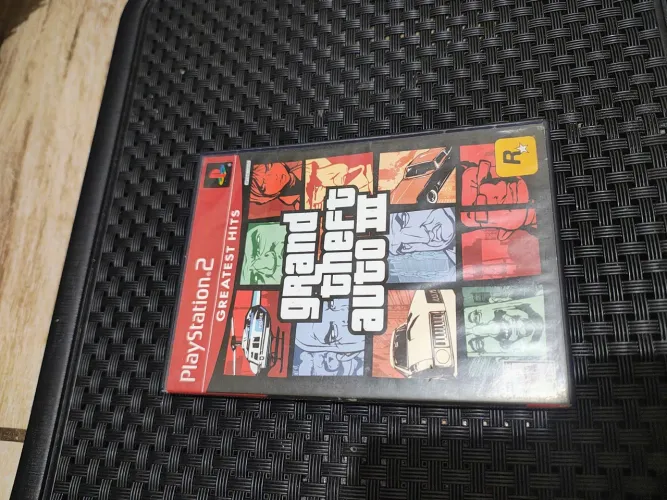 GTA III original para PS2. Com mapa e poster.