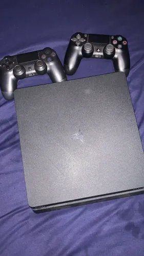 Ps4 slim 1tb