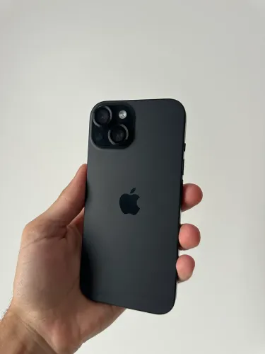 iPhone 15 (leia a descrição)